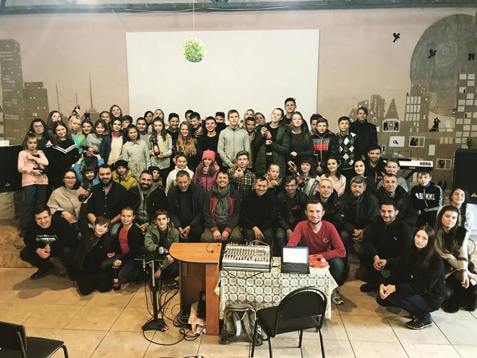 46507874_10155986236668310_4983333511395016704_n